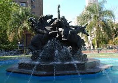 El entrevero, de Jos&eacute; Belloni. Ilustra de modo inmejorable este art&iacute;culo