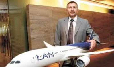 Enrique Cueto se queja de la competencia desleal que plantea Aerol&iacute;neas Argentinas