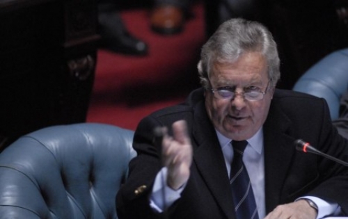 El Partido Nacional busca pruebas en las contrataciones de la aerol&iacute;nea para presentar ante la Justicia