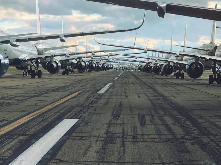 Aparcamiento mundial de aeronaves