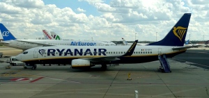 Ryanair termina con tarjetas de embarque de papel y facturaci&oacute;n en el aeropuerto