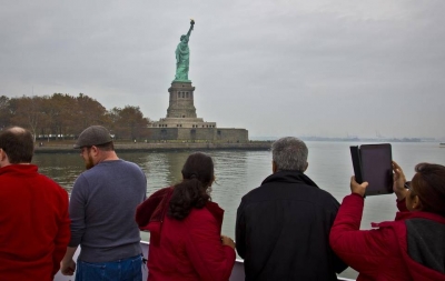 Veto migratorio de Trump e incidentes con aerol&iacute;neas da&ntilde;an el turismo en EEUU