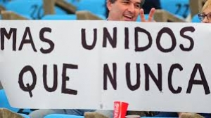 "M&aacute;s unidos que nunca" y "Productores autoconvocados", los indignados uruguayos