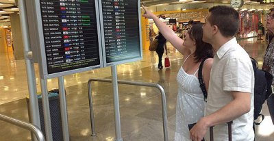 Parlamento Europeo estudia responsabilidad de agencias de viajes en caso de quiebra de aerol&iacute;neas