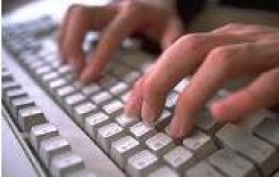 Un 15% de los peruanos reservan sus viajes por internet