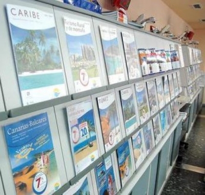 G&oacute;mez ve claramente la profesi&oacute;n de agente de viajes en peligro