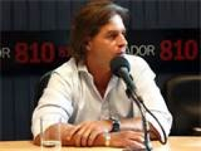 El diputado Luis lacalle Pou entrevistado en PDA Radio acerca del Puerto de Aguas profundas de La Paloma