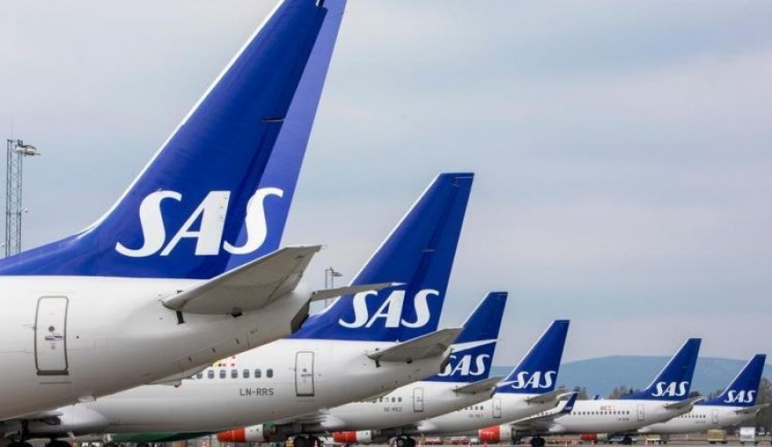 SAS paraliza casi toda su flota y despide al 90% del personal