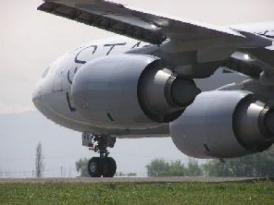 La crisis de las aerol&iacute;neas reduce las opciones de los pasajeros 