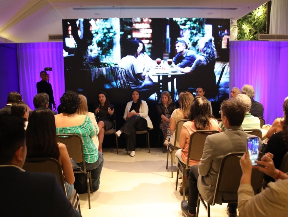 CAMTUR presentó “Siempre Uruguay” Argentina