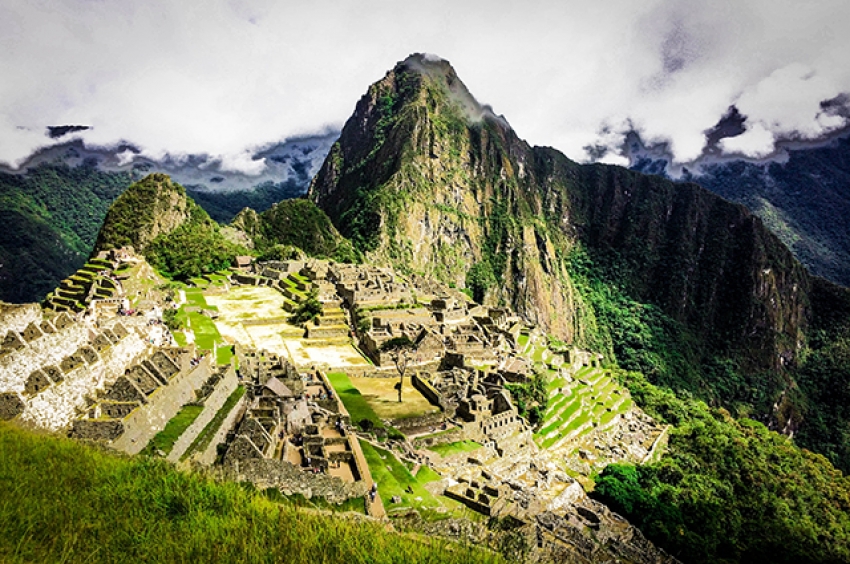 BBC Mundo se pronuncia sobre atentado perpetrado por turistas contra Machu Picchu