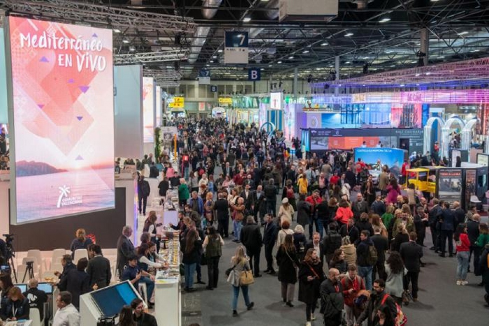 Foto ambiente pabell&oacute;n FITUR 23