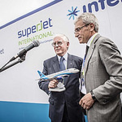 SuperJet International: Primer SSJ100 entregado a la aerol&iacute;nea mexicana Interjet