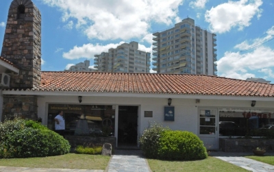 Conferencias de Enrique Puig Canabal en Punta del Este