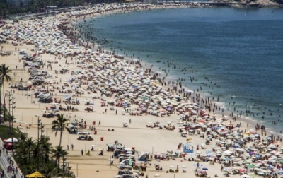 El poder de compra de los turistas uruguayos en Argentina creci&oacute; 32%