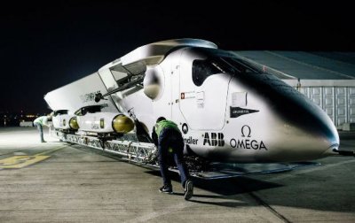 Un avi&oacute;n recorrer&aacute; el mundo utilizando solo energ&iacute;a solar