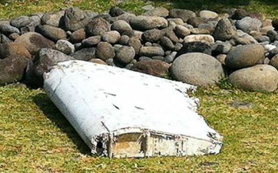 Hallan restos que podr&iacute;an ser del MH370 de Malaysia Airlines