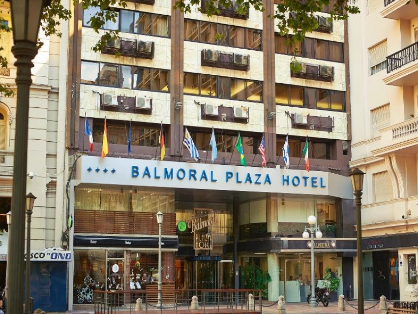 Uno m&aacute;s y van...el pr&oacute;ximo 20/12 cierra el  Balmoral Plaza Hotel en Montevideo