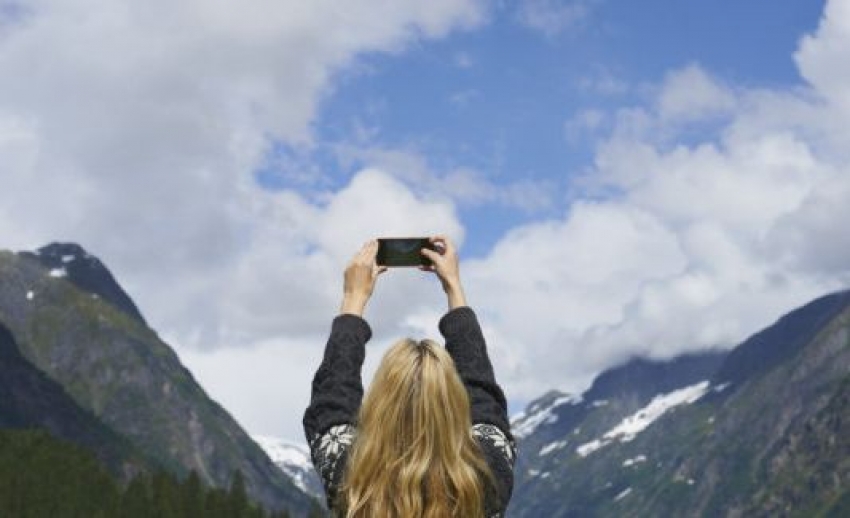 &iquest;Qu&eacute; papel juegan Twitter, Facebook e Instagram en el turismo?