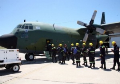 Bomberos uruguayos partieron a Chile para combatir incendio forestal en Parque Nacional