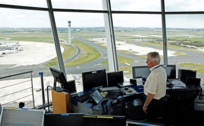 Las aerol&iacute;neas se hartan de las huelgas en Francia