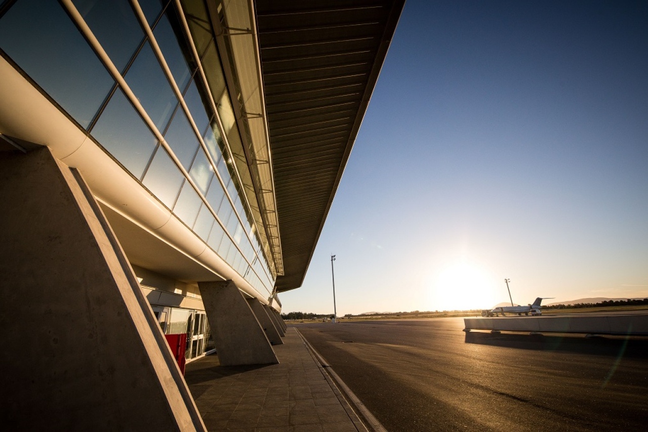 Aeropuerto de Punta del Este se suma a AeroShop para ofrecer servicios y productos online