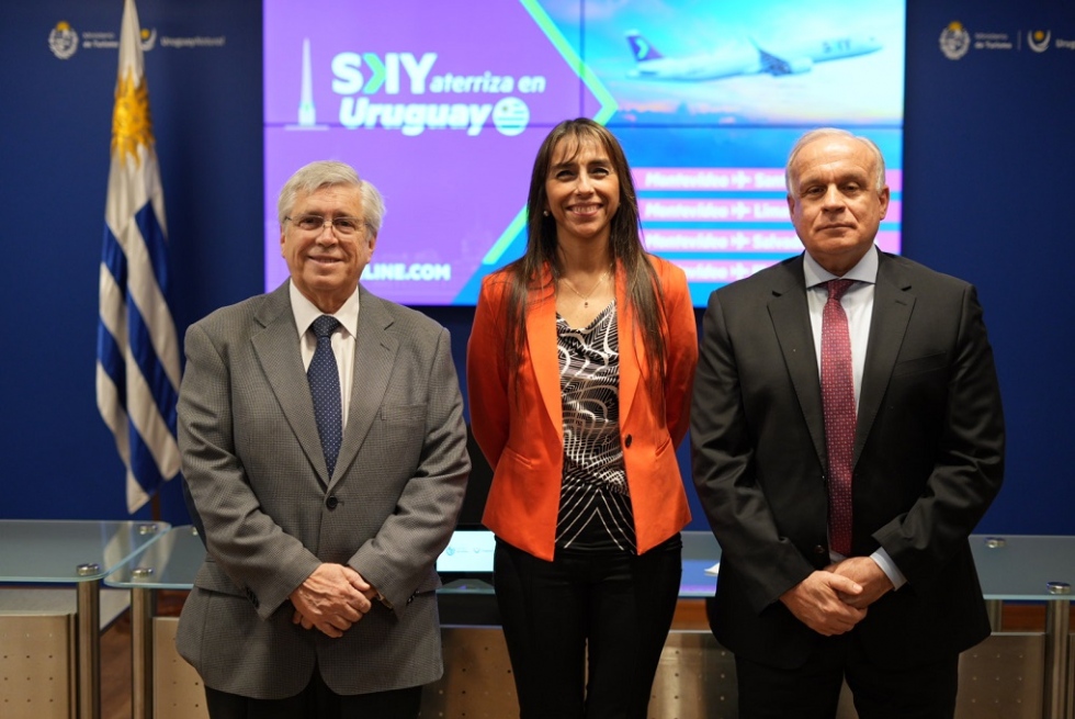 Tabaré Viera, Carmen Gloria Serrat, Rivera Elgue.
