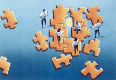 El director de hotel y su nuevo equipo