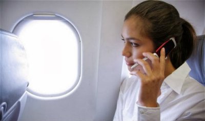 Prohibido los tel&eacute;fonos celulares a bordo en vuelos a USA