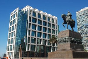 Los hechos hablan por nosotros: tema Alas Uruguay sali&oacute; de presidencia y levant&oacute; vuelo