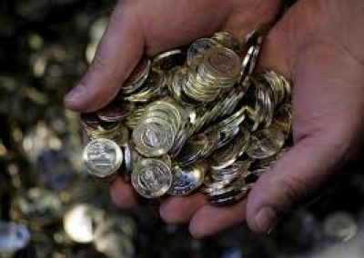 Intereses de deudas espa&ntilde;ola, griega e italiana marcan r&eacute;cords