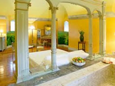 Los hoteles espa&ntilde;oles de oro que no brillan en los rankings de TripAdvisor