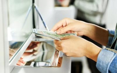 Argentina: la suba del d&oacute;lar ajust&oacute; el gasto en turismo y redujo el d&eacute;ficit