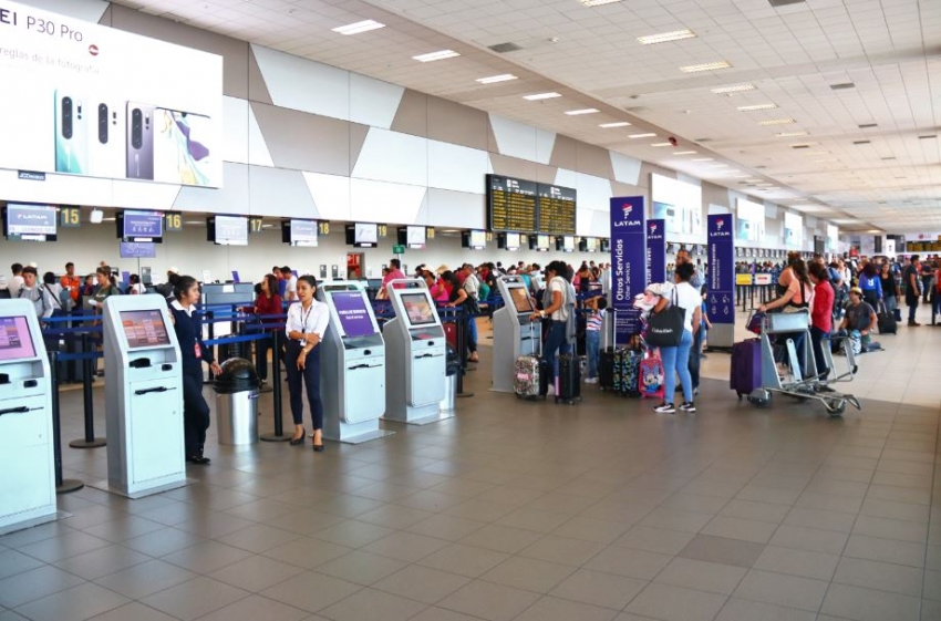 LAP se compromete a entregar segunda pista de aterrizaje del Aeropuerto Jorge Ch&aacute;vez en el 2022