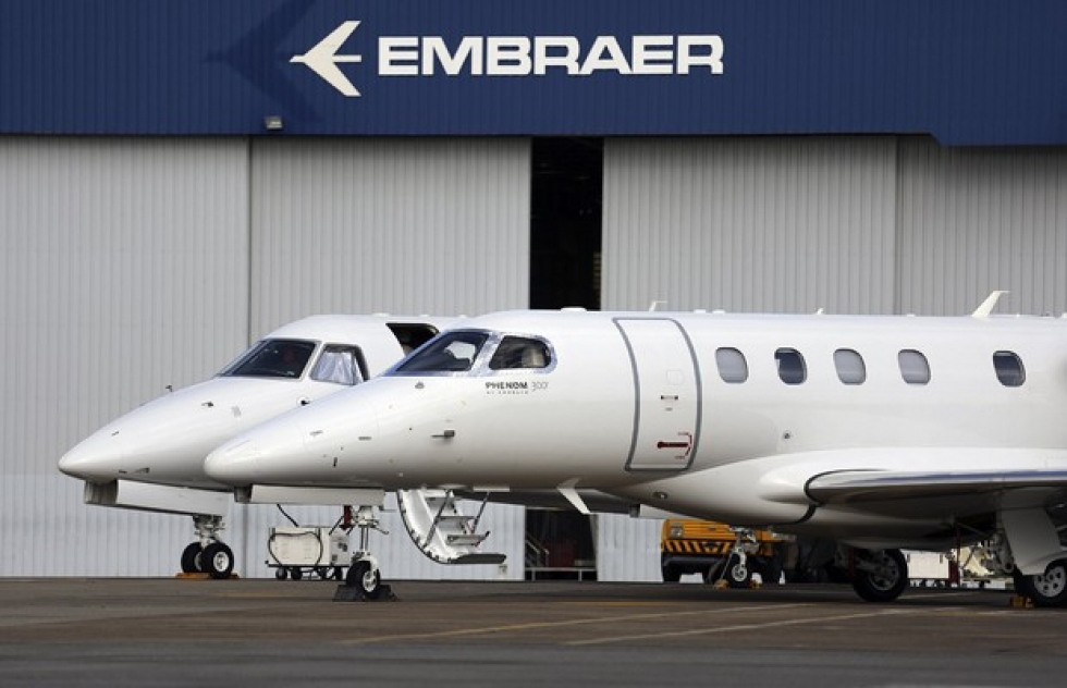 Las acciones de la brasile&ntilde;a Embraer caen un 10%