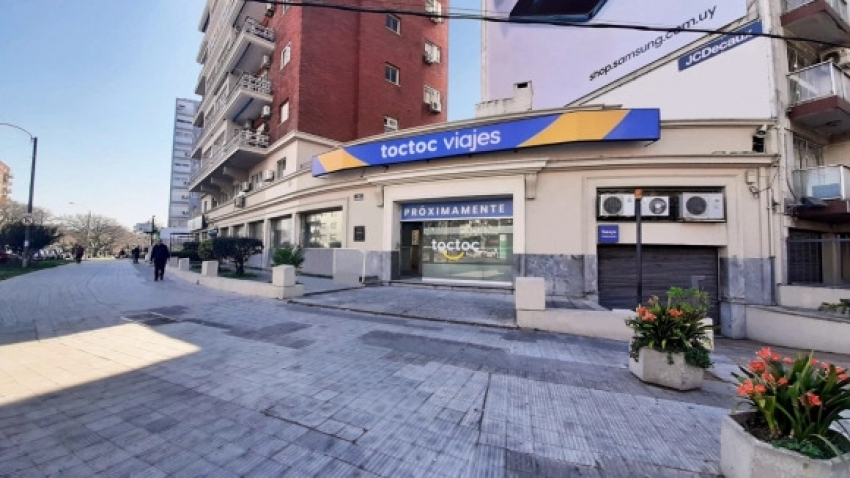 TocTocViajes cumple a&ntilde;os, redobla su apuesta y pone un pie en la calle