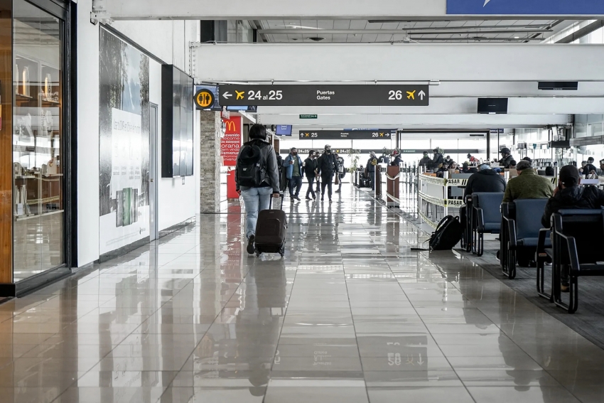Alza del d&oacute;lar e inflaci&oacute;n amenazan la recuperaci&oacute;n de la demanda de viajes en Chile