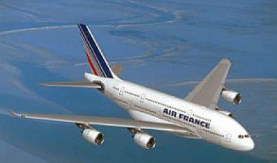 Air France planea suprimir 5.122 empleos entre 2013 y 2014 