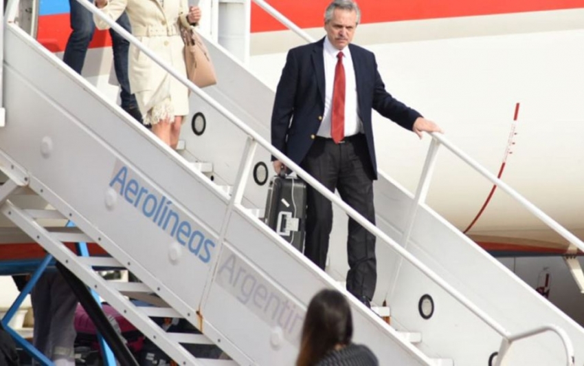 Alberto Fern&aacute;ndez, mal asesorado, se meti&oacute; en la discusi&oacute;n de por qu&eacute; no es rentable Aerol&iacute;neas Argentinas