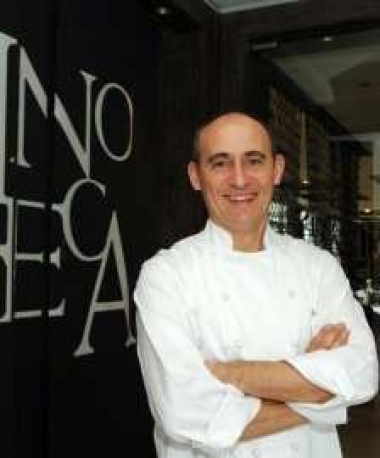 El cocinero Paco P&eacute;rez en el restaurante Enoteca Hotel Arts 