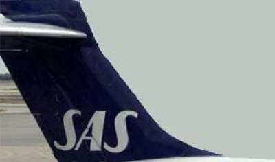 Empleados de la aerol&iacute;nea SAS aceptan plan de recorte para evitar la quiebra 