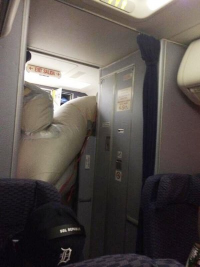 Se dispar&oacute; un tobog&aacute;n en pleno vuelo