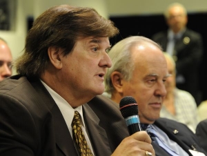 Hugo Perelli le ofrece al gobierno el asesoramiento de la C&aacute;mara Aeron&aacute;utica y de ALTA, lo que es muy bien recibido y agradecido por el Ministro Lorenzo