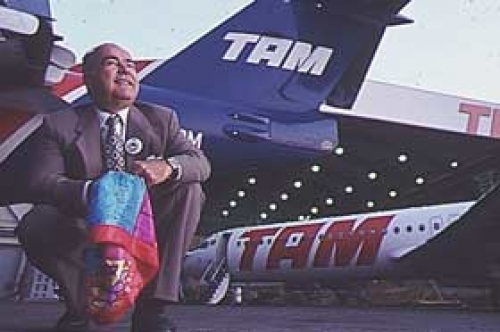 La Biblia de la aviaci&oacute;n comercial latinoamericana nos permite conocer m&aacute;s al fundador de TAM