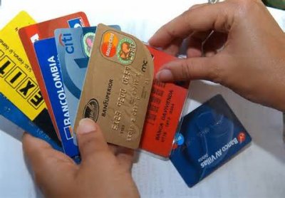 &iquest;Quien puso en el freezer el proyecto de ley que regula a las tarjetas de cr&eacute;dito?