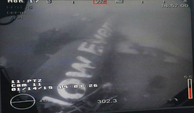 Confirman hallazgo del fuselaje del avi&oacute;n de AirAsia