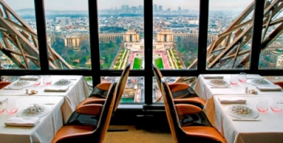 Le Jules Verne, Par&iacute;s 