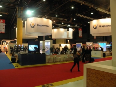 Stand de Uruguay, en el pabell&oacute;n internacional. Faltaron muchos rostros habituales en las evaluaciones obligadas.