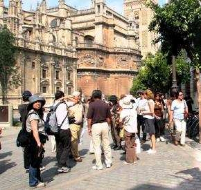 Espa&ntilde;a se propone para 2020 estar recibiendo un mill&oacute;n de turistas chinos