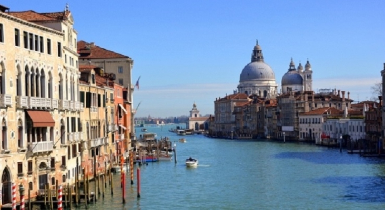 Venecia quiere subir la tasa de entrada a la ciudad de 5 a 50 euros